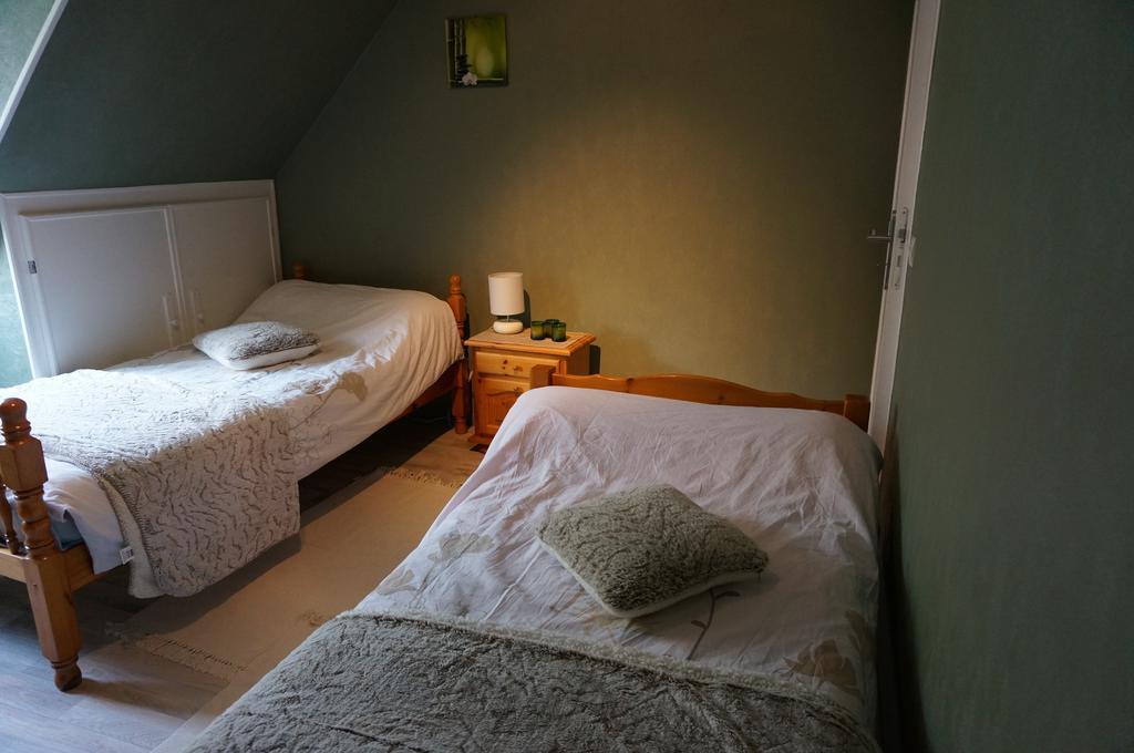 Le Petit Chaton Parigné-lʼÉvêque Habitación foto
